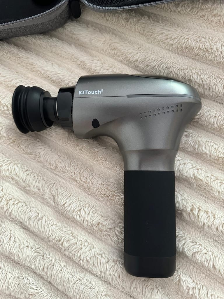 IQTouch PRO Massagepistole Test – Lohnt sich der Kauf wirklich?